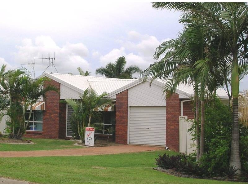 62 Wilfred St, Bargara QLD 4670