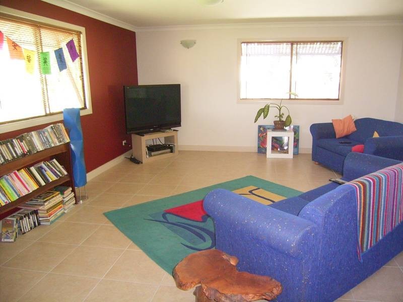 12 Hargreaves Street, Bundaberg QLD 4670