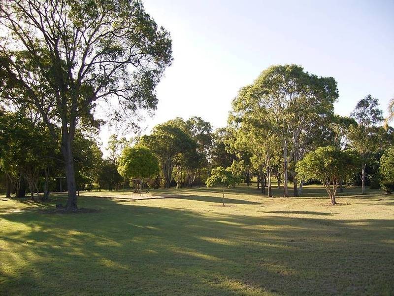 12 Hargreaves Street, Bundaberg QLD 4670