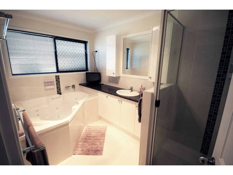 Burnett Heads QLD 4670