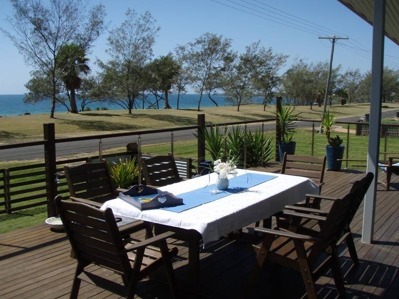 31 Sea Esplanade, Burnett Heads QLD 4670