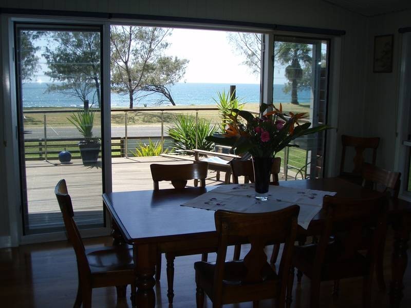 31 Sea Esplanade, Burnett Heads QLD 4670