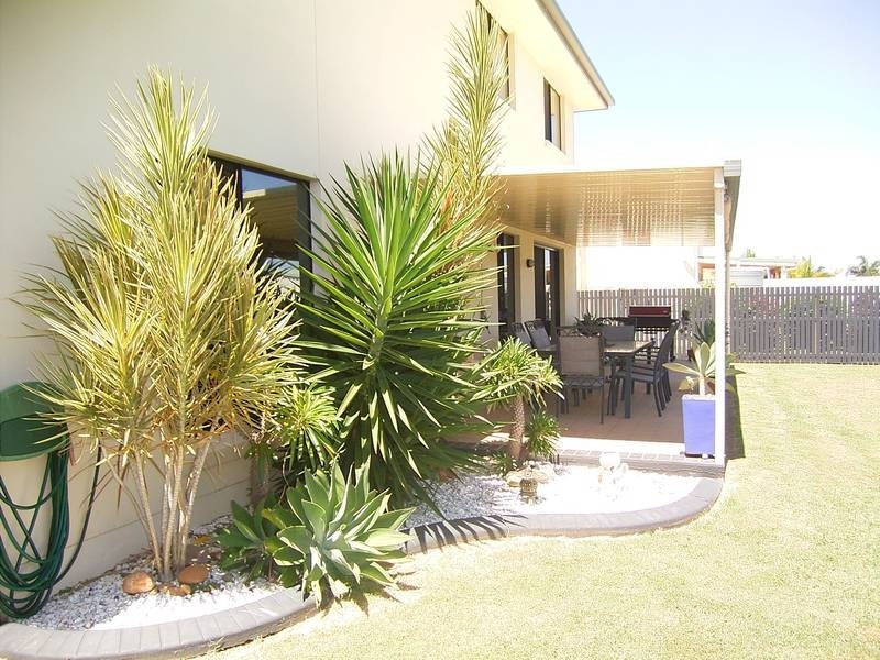 239 Barolin Esplanade, Coral Cove QLD 4670