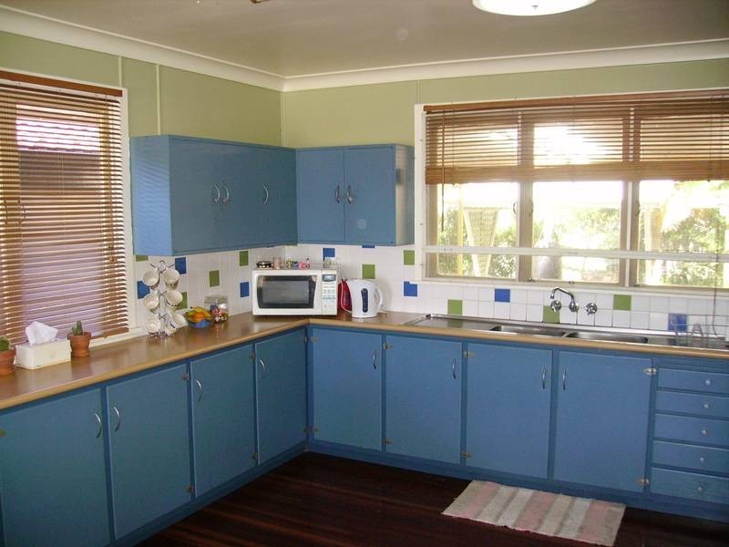 14 Child Street, Svensson Heights QLD 4670