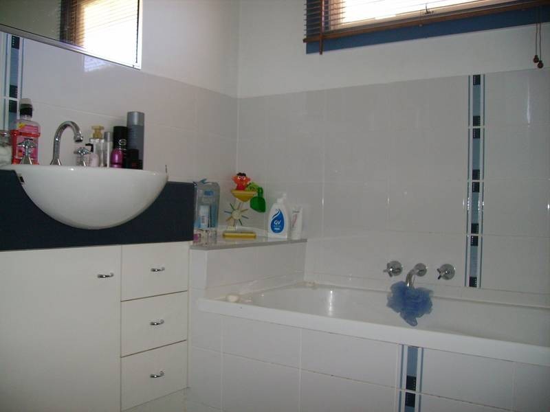 14 Child Street, Svensson Heights QLD 4670
