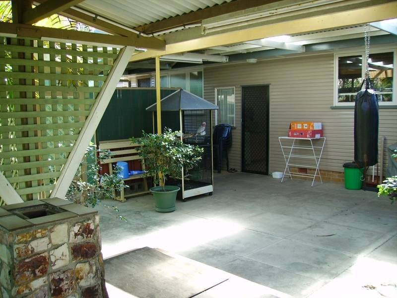 14 Child Street, Svensson Heights QLD 4670