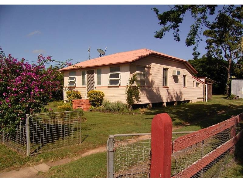 93 Branyan Street, Svensson Heights QLD 4670