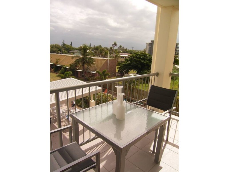 309/21-23 The Point Apartments, The Esplanade, Bargara QLD 4670