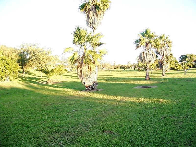 32 Moore Street, Elliott Heads QLD 4670