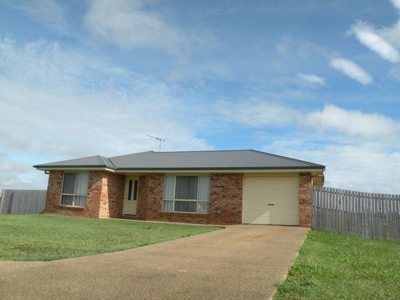 24 Cove Street, Burnett Heads QLD 4670