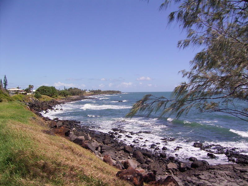 4 Spray Street, Burnett Heads QLD 4670