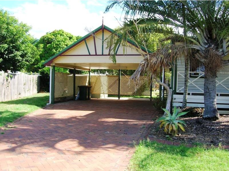 8A Bunda Street, Bundaberg East QLD 4670