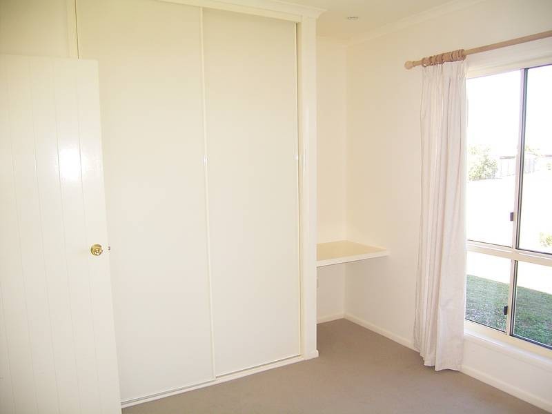 30 Grevillea Ave, Innes Park QLD 4670