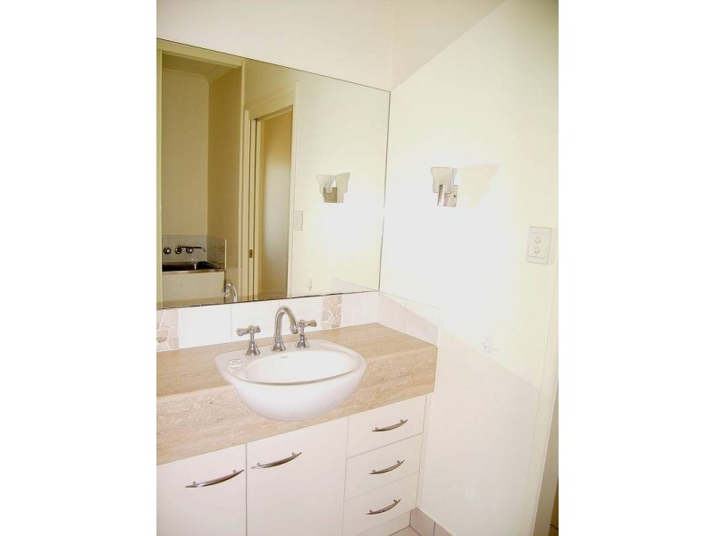 30 Grevillea Ave, Innes Park QLD 4670