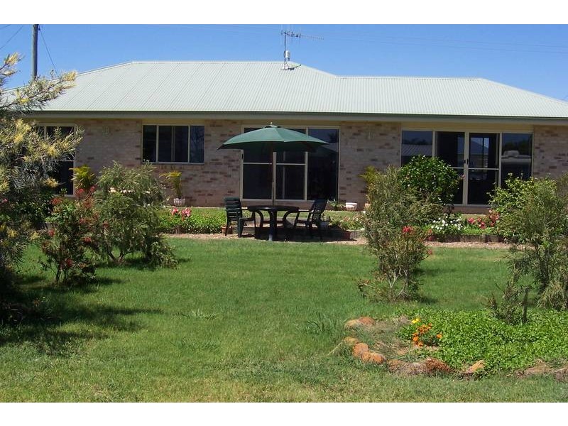 30 Grevillea Ave, Innes Park QLD 4670