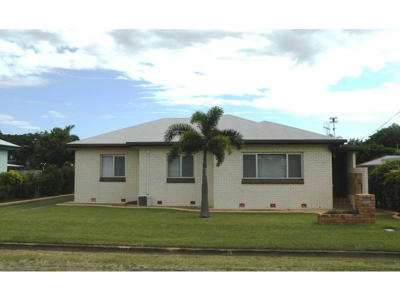 13 McCracken St, Walkervale QLD 4670