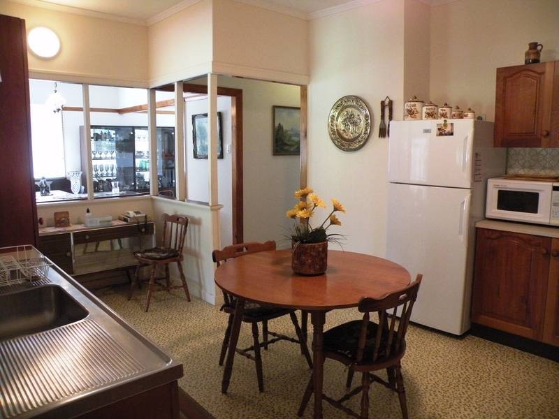 13 McCracken St, Walkervale QLD 4670