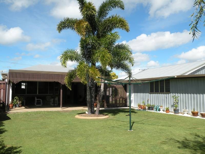 13 McCracken St, Walkervale QLD 4670