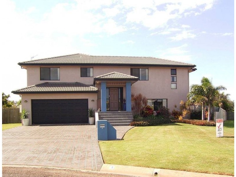 5 Admiralty Pl, Coral Cove QLD 4670