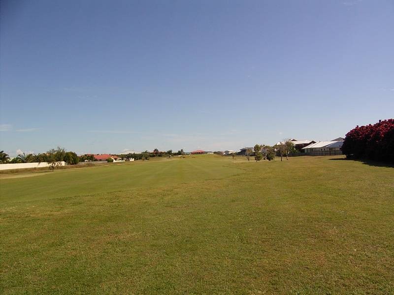 6 Belmonte Drive, Coral Cove QLD 4670