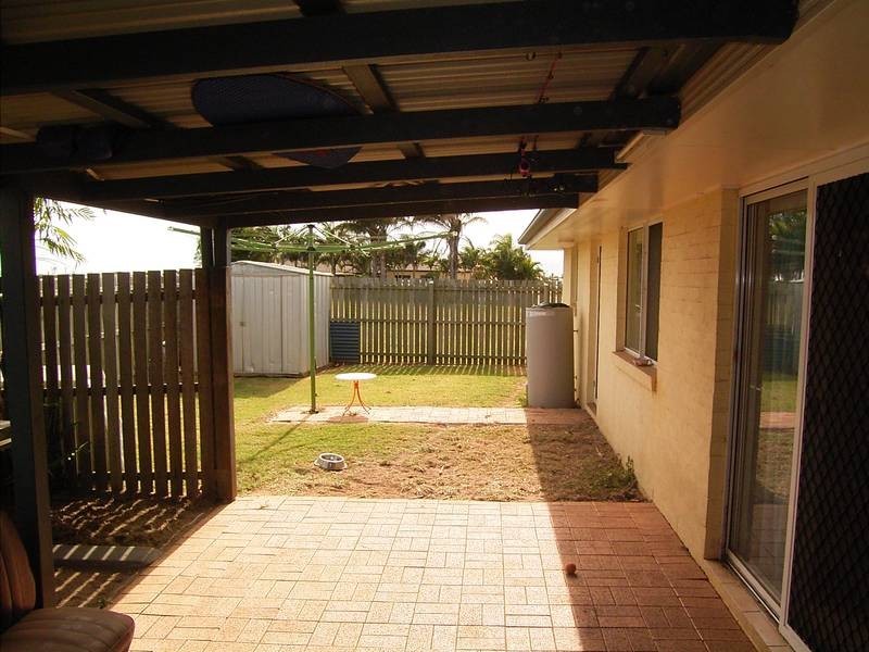 6 Belmonte Drive, Coral Cove QLD 4670
