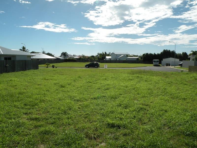 6 Andrew Cl, Bargara QLD 4670