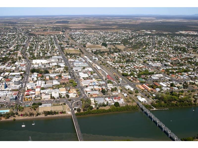 53 Scotland Street, Bundaberg East QLD 4670