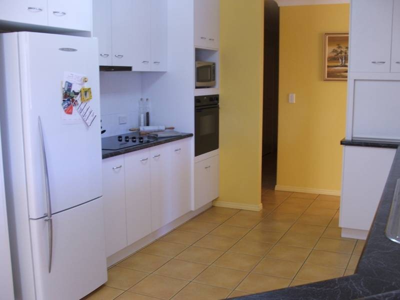 7 Clare Court, Innes Park QLD 4670