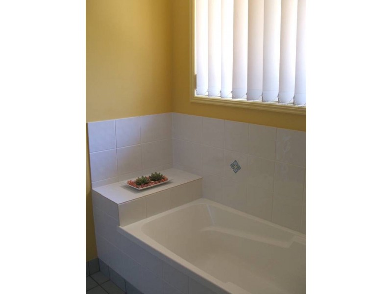 7 Clare Court, Innes Park QLD 4670