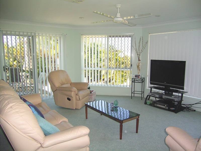 2 Lawson Street, Bargara QLD 4670