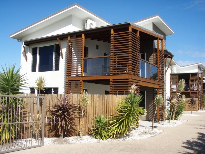 2/9 Judith Street, Bargara QLD 4670