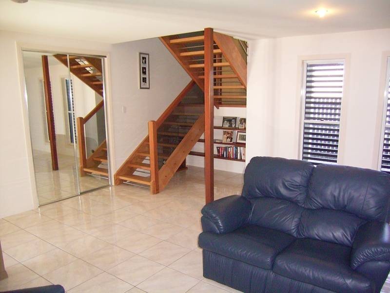 2/9 Judith Street, Bargara QLD 4670