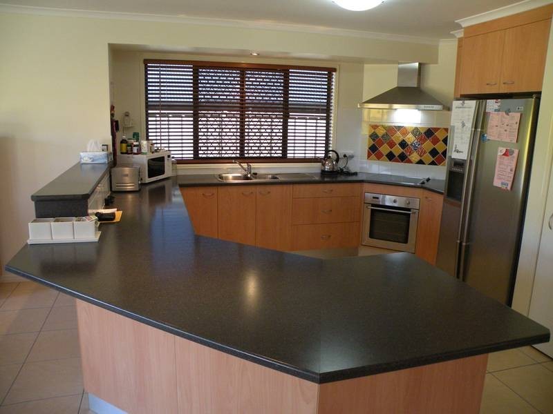 6 Harmony Court, Kalkie QLD 4670