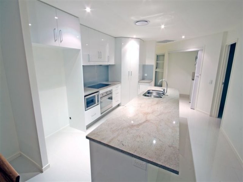 15 Esplanade, Bargara QLD 4670