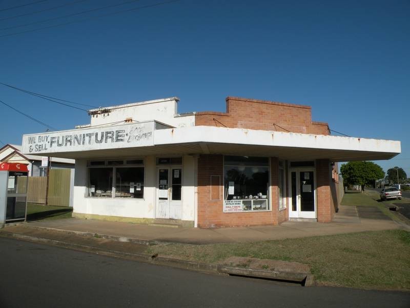 77 Boundary St, Walkervale QLD 4670