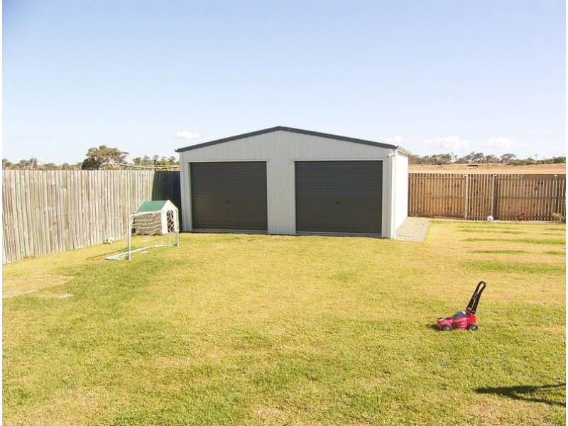 18 Carla Drive, Innes Park QLD 4670