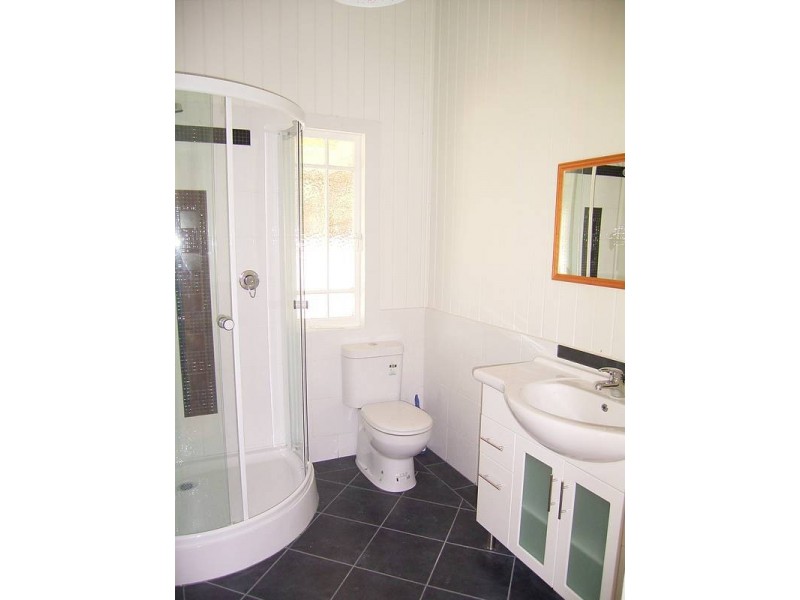 174 McCarthy Road, Avenell Heights QLD 4670