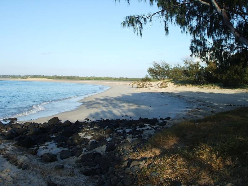 87 Welch St, Elliott Heads QLD 4670