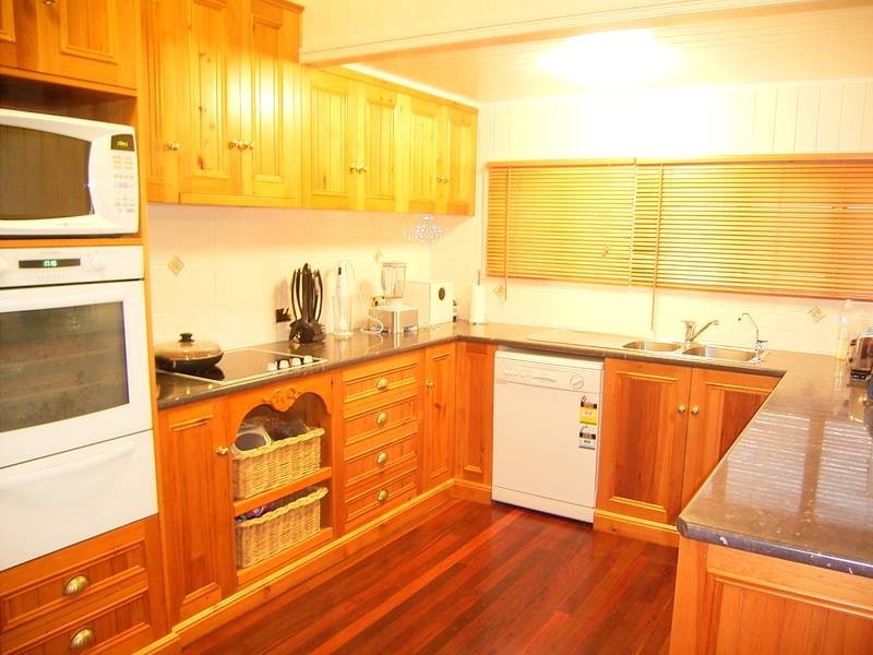 6 Spinnaker Boulevard, Innes Park QLD 4670