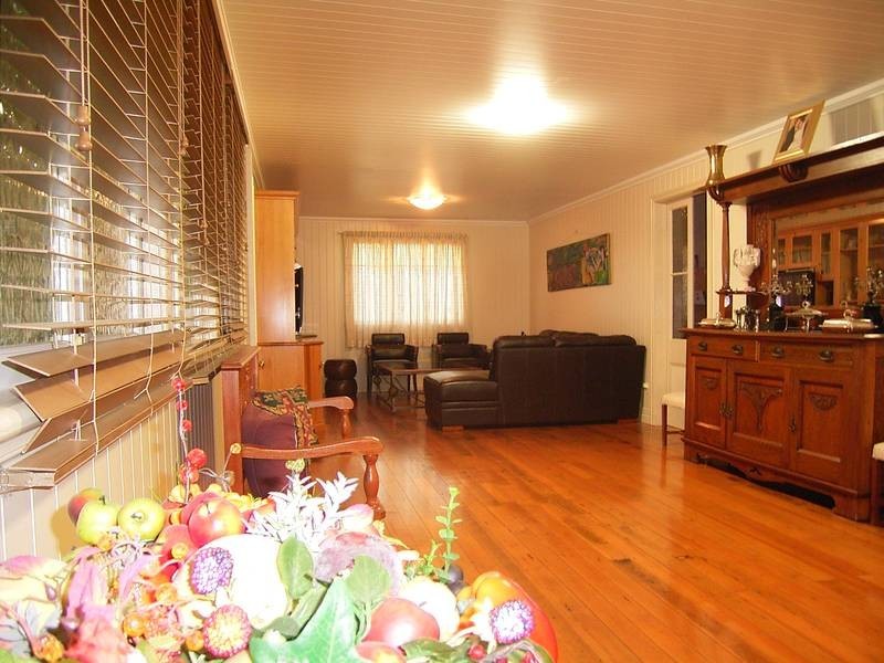 6 Spinnaker Boulevard, Innes Park QLD 4670