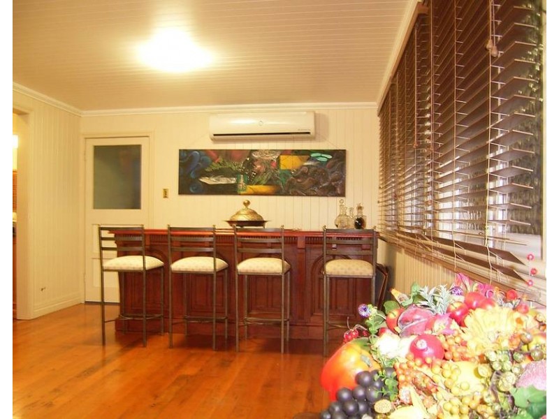 6 Spinnaker Boulevard, Innes Park QLD 4670