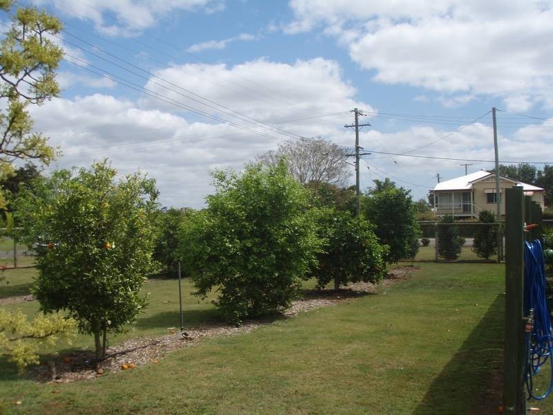 218 Elliott Heads Road, Bundaberg QLD 4670