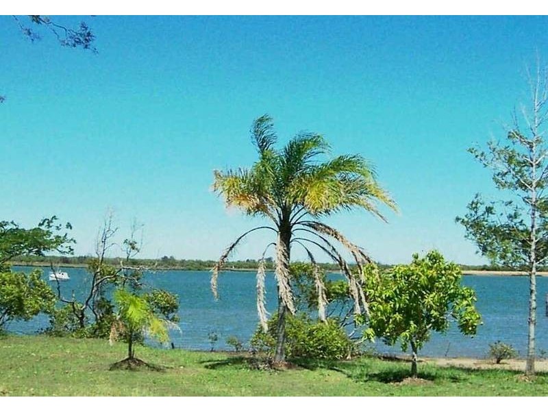 43 Powers Street, Burnett Heads QLD 4670