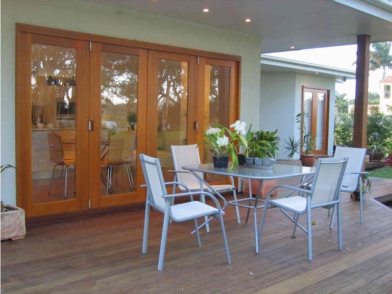 77 Fairway Drive, Bargara QLD 4670