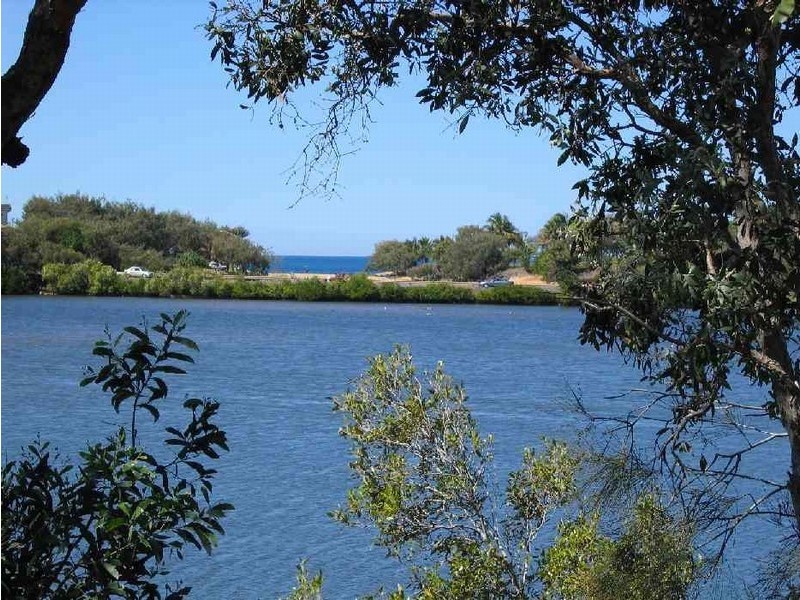 77 Fairway Drive, Bargara QLD 4670