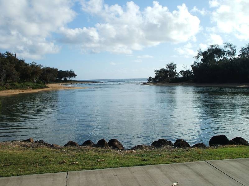 6 Amronel Cl, Innes Park QLD 4670