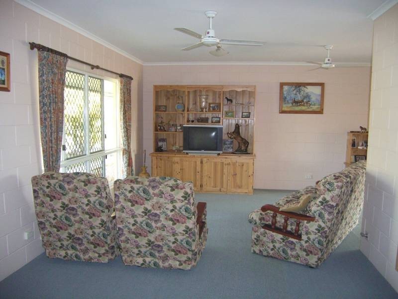 38 Reid Cres, Innes Park QLD 4670