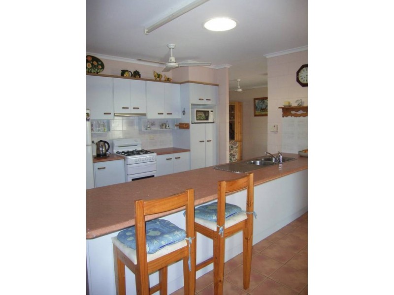 38 Reid Cres, Innes Park QLD 4670