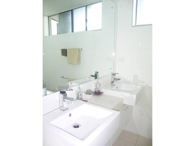 3/33 Esplanade, Bargara QLD 4670