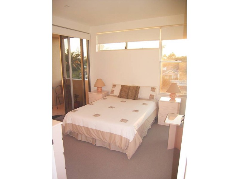 3/33 Esplanade, Bargara QLD 4670